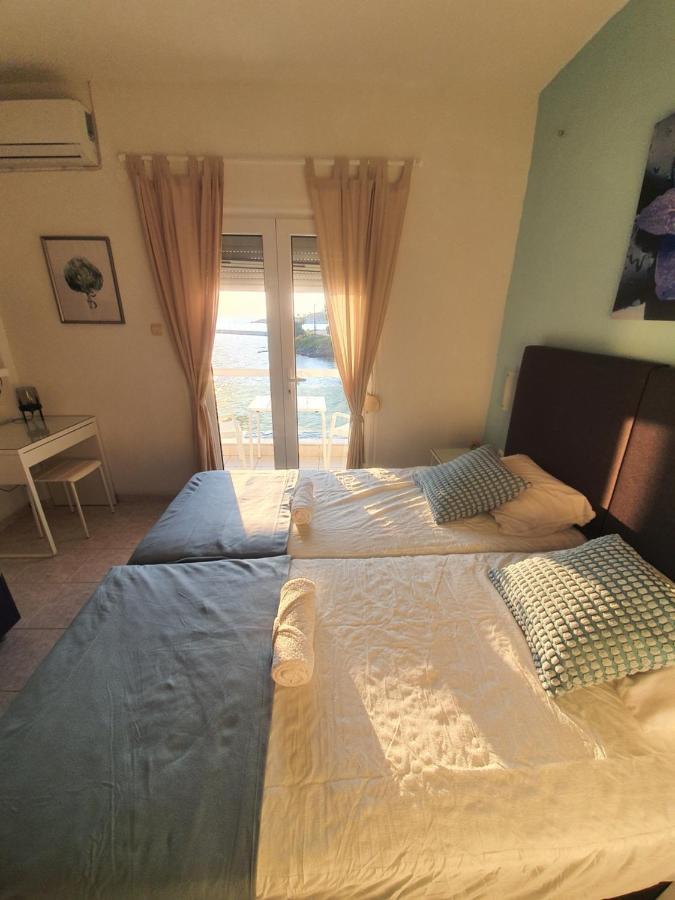 Sunset_Apartments Only 15 Meters From The Sea Неос-Мармарас Экстерьер фото