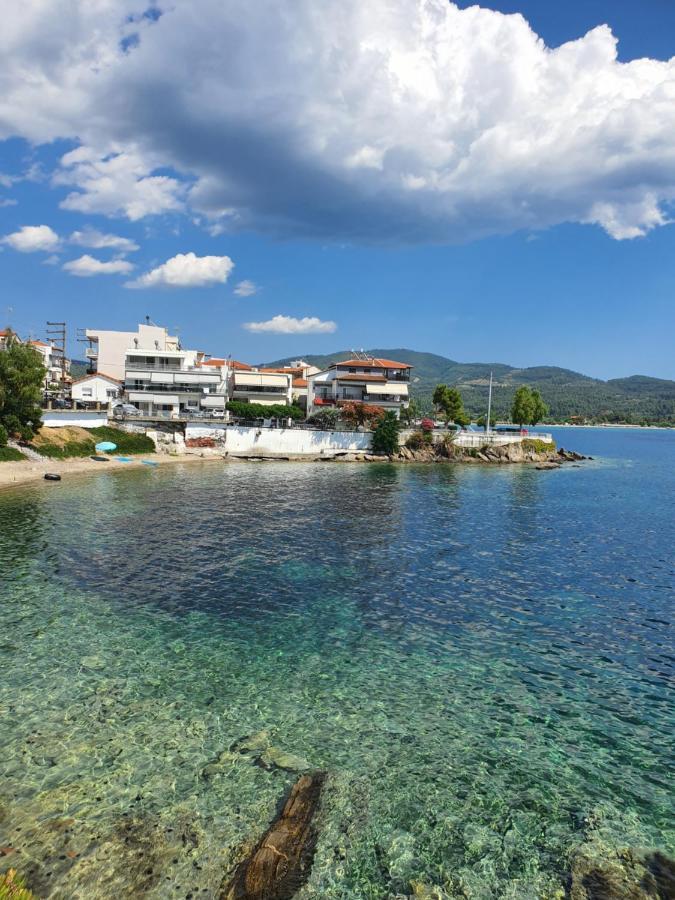 Sunset_Apartments Only 15 Meters From The Sea Неос-Мармарас Экстерьер фото